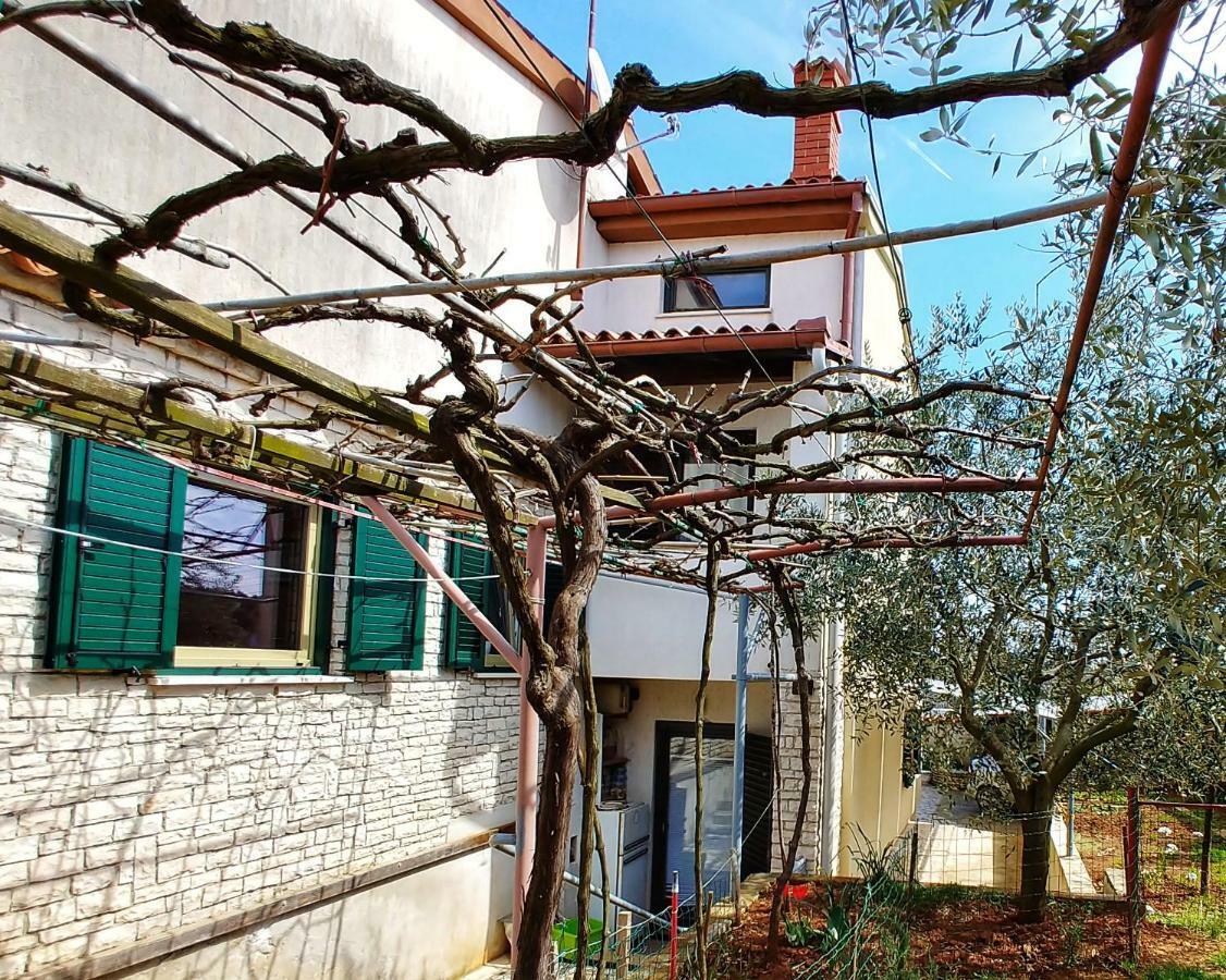 Room Bm Pula Exterior foto